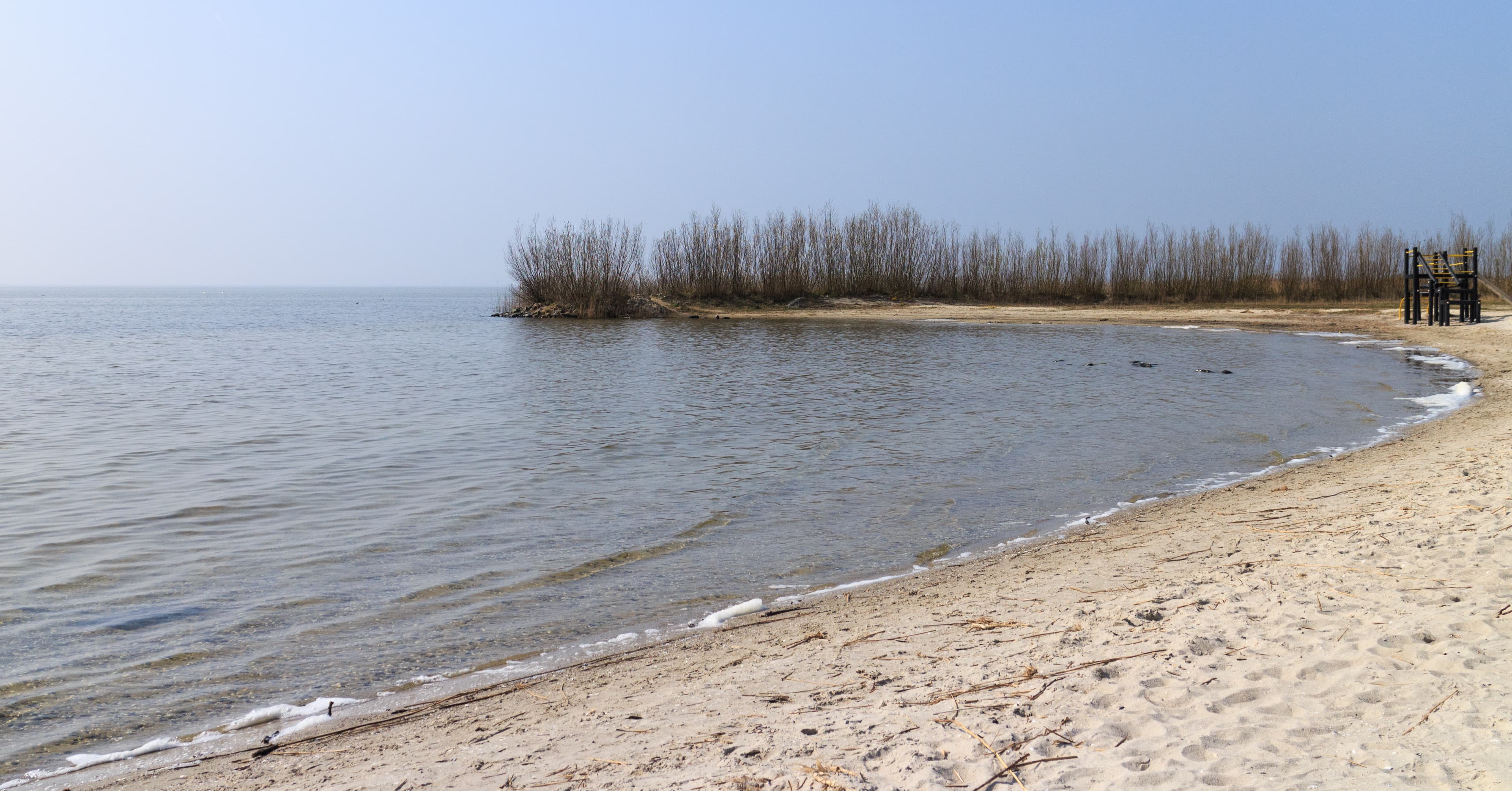 Strand aan het IJsselmeer, Mirnser Klif